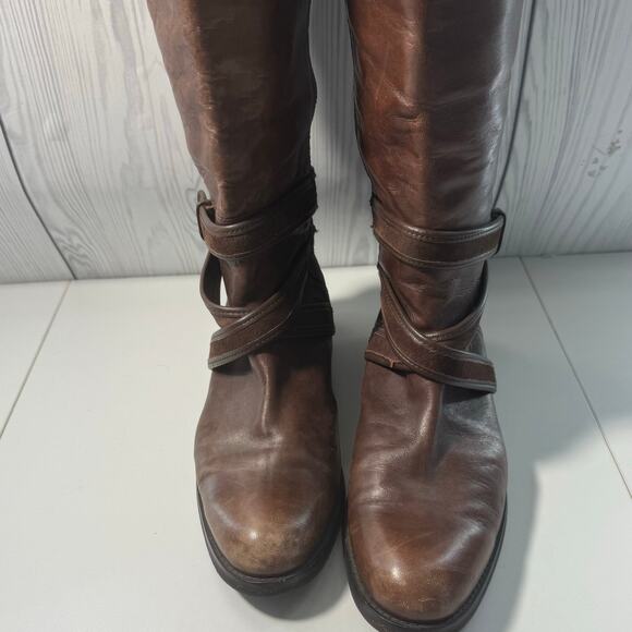Y2K Vintage Cole Haan Tall Brown Leather Buckle Harness Riding Boot Size 7.5 - Picture 3 of 11